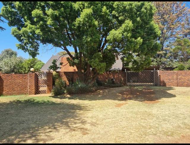 FARM FOR SALE IN MONAVONI AH